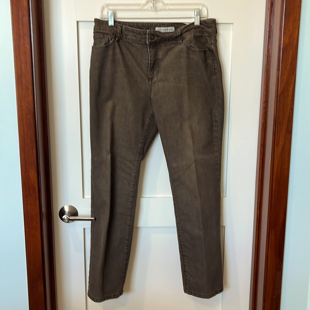 Chico’s size 2 short. Straight leg jeans